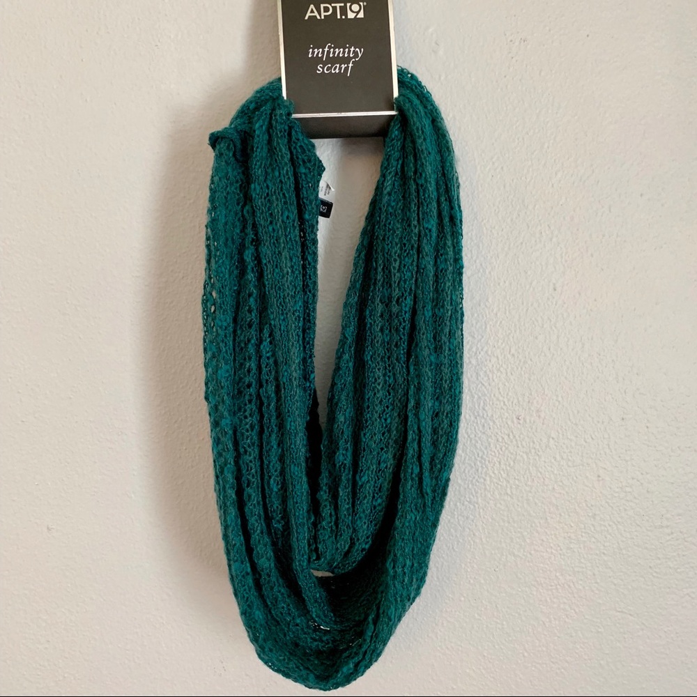 NWT Apt. 9 Teal Infinity Scarf